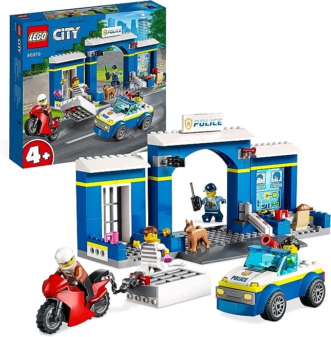 LEGO City Politie Achtervolging politiebureau Speelset voor Jongens en Meisjes met Politieauto, Motor, 4 Poppetjes en een Honden Figuur, Speelgoed voor kinderen vanaf 4 Jaar, Kerstcadeau 60370